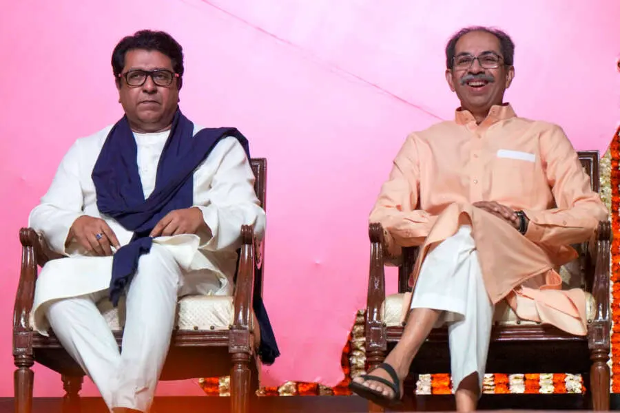 Marathi Controversy Thackeray brothers together after 20 years