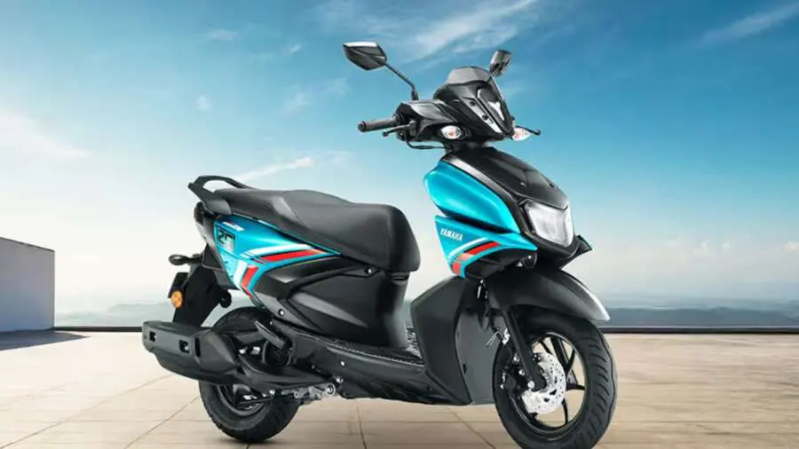Yamaha RayZR 125 Fi Hybrid स्कूटर – नया ऑफर, आकर्षक डिजाइन और स्मार्ट फीचर्स के साथ