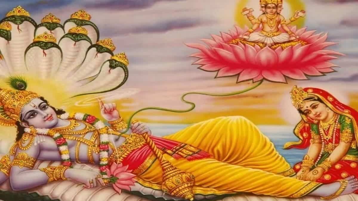puja of god vishnu on first ekadashi of sawan