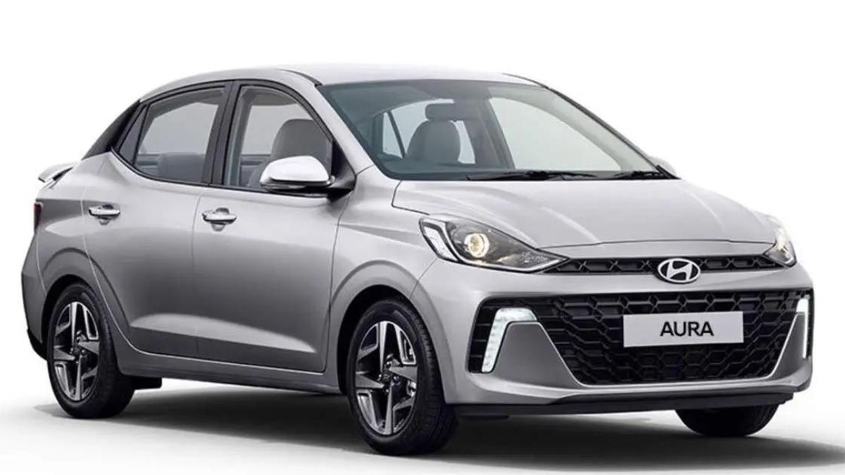Hyundai Aura twin-cylinder CNG