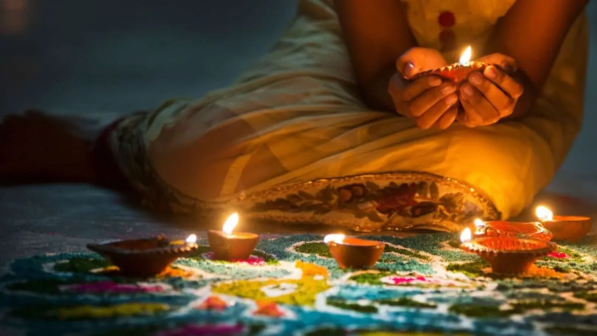 diwali deepdaan celebration