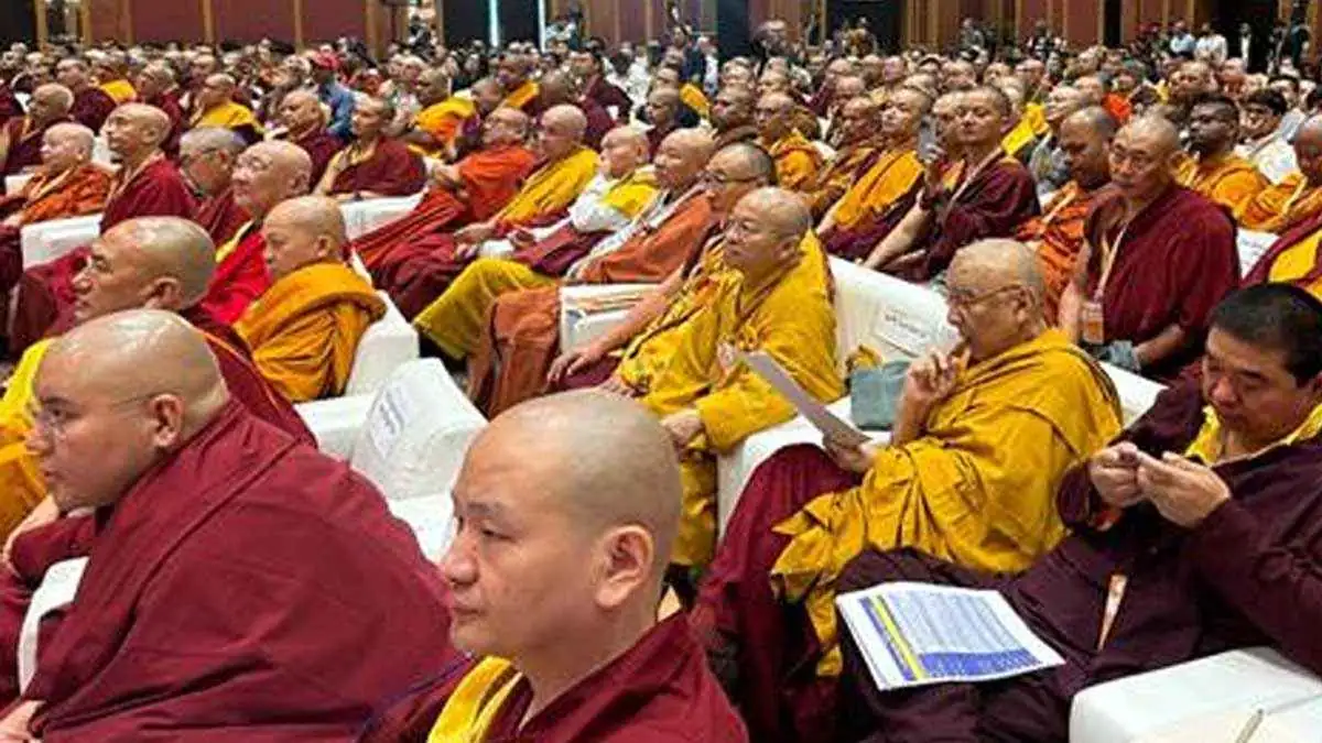 Mahakumbh 2025: Prayagraj mein pehla Buddhist conference, Bhante aur Lama ka arth