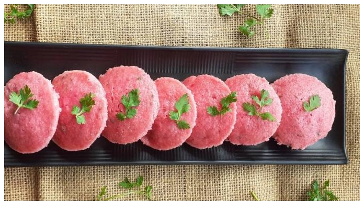 Beetroot Idli