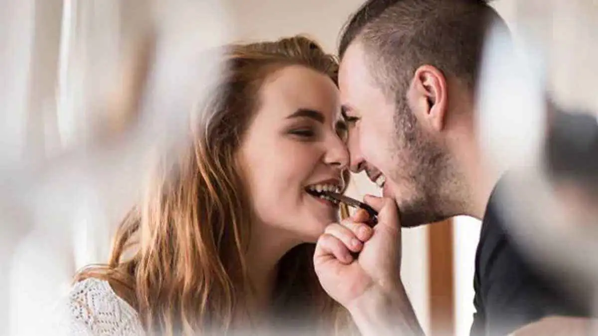 Chocolate Day 2025: Gift Chocolate to Your Partner on 9th February