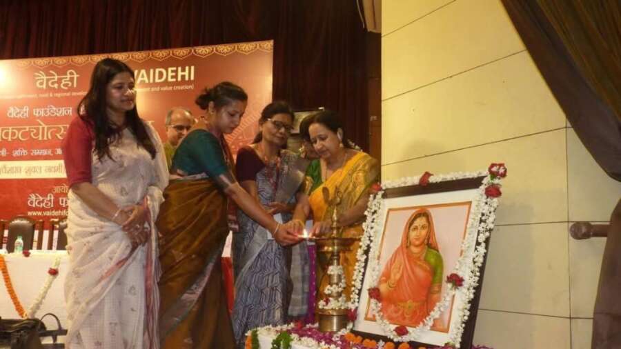 patrakar anshu singh vaidehi stri shakti puraskar-1