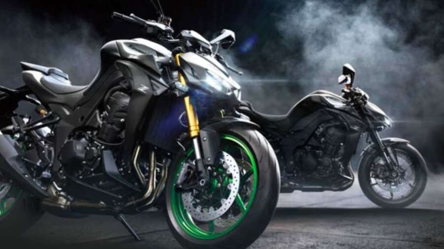 Kawasaki Z1100 and Z1100 SE